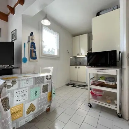 Charmante Maison 3 Pieces, 2 Pas Et Foret, 4 Couchages, Wifi, Stationnement, Menage Inclus - St Georges D'oleron - Fr-1-246a-152 Saint-Georges-d'Oleron