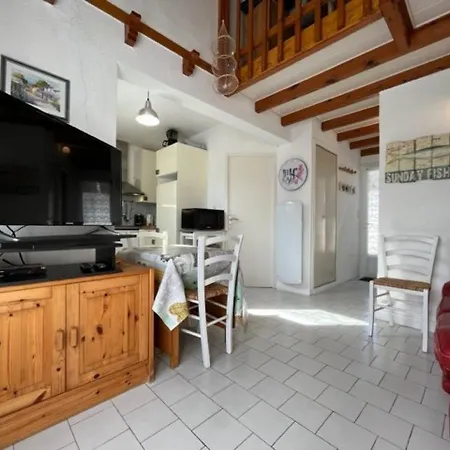 Charmante Maison 3 Pieces, 2 Pas Et Foret, 4 Couchages, Wifi, Stationnement, Menage Inclus - St Georges D'oleron - Fr-1-246a-152 Hébergement de vacances Saint-Georges-d'Oleron